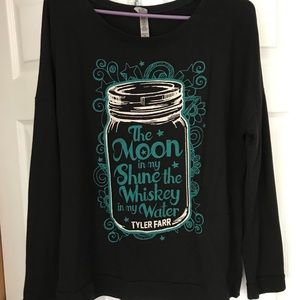 Tyler Farr sweatshirt